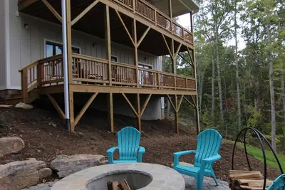 Image de The Snookery ~ Détente perchée à flanc de montagne