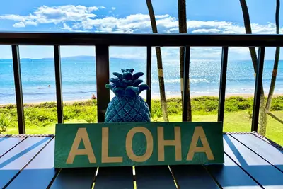 Image de Condo Condo-Sugar Beach Resort Magnifique Remodeled Beachfront