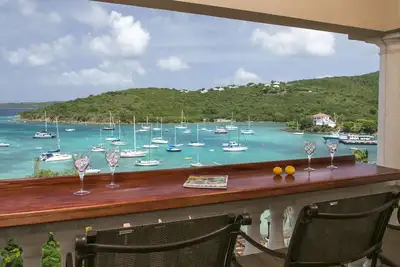 Image de Aquamare Ă Grande Bay - Condo de luxe de 2 chambres avec vue imprenable sur la mer!