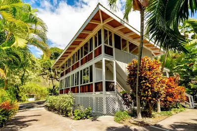 Image de Big Island toujours ouverte aux affaires! 299 $ par nuit