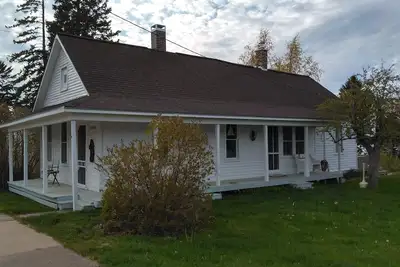 Image de En regardant à travers la baie et le lac Supérieur! 4 chambres