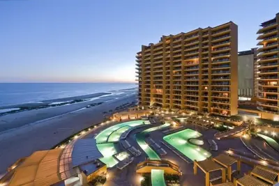 Image de La Une! Las Palomas Coronado 2br / 2ba All Ocean Condo Phase 2!