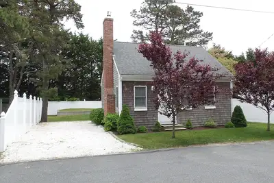 Image de Locations D'Automne Et D'Hiver Disponibles- Magnifique maison proche de tout ce dont vous avez besoin!