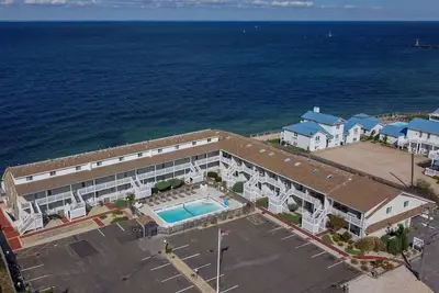 Image de Montauk Condo ~ Superbe couchers de soleil et la mer Ă votre porte