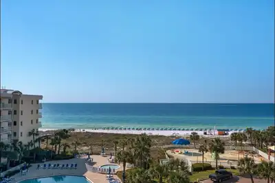 Image de Penthouse d'angle en front de mer! Destin West Gulfside 616