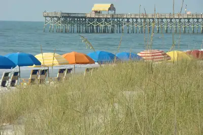 Image de Plantation de Kingston. . . Récemment rénové et magnifique! 5 minutes à pied de la plage