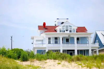 Image de Magnifique maison sur la plage avec une vue imprenable sur la baie de Chesapeake! ! !