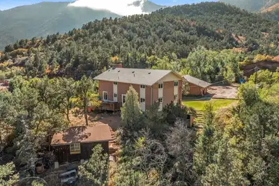 Image de Waltons Mountain Lodge