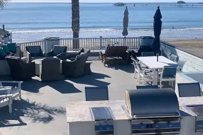 Image de Beach Front, Avila Beach, Ca Multi-Million Dollar Home
