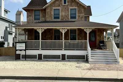 Image de Perfect Beach House!