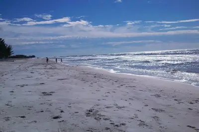 Image de Rabais de novembre et décembre, réservez vite! Fabuleuse propriété face à la plage!
