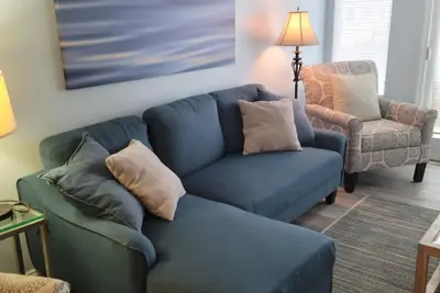 Image de 2 Br Dewey Beach Condo - Opal - 1 pâté de maisons de la plage