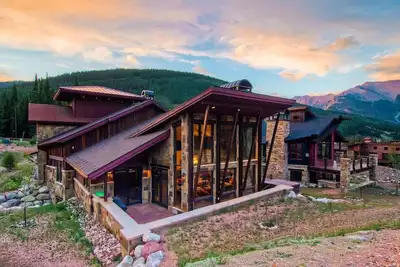 Image de Pinnacle Lodge-6 Br-Vrai Slopeside Ski-in / Out!