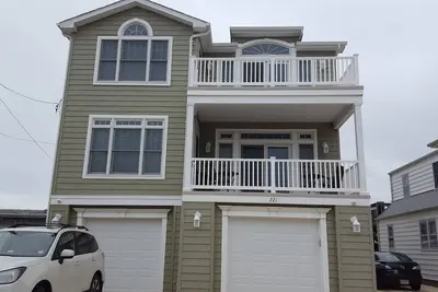 Image de Pour toute la famille Lower Unit 3 bed / 2 bath Sleeps 8 Calme North End Seaside Heights