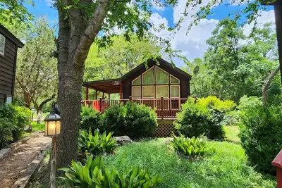 Image de The Fig Cabin at Mendelbaum Winery Guest Cabins