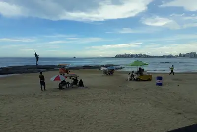 Image de Excellent appartement à Av. Beira Mar! Proche de tout devant la plage! !