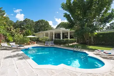 Image de Villa privée Sandy Lane avec piscine et femme de ménage \/ cuisinier - à quelques pas de la plage