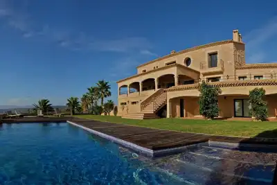 Image de Stunning, Luxury Villa son Gual with Pool, Jacuzzi, Gym and Children's Playarea