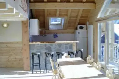 Image de Appartement En Chalet Plein Centre 12 Personnes