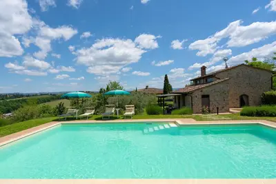 Image de Magnifique maison de vacances privée avec Wifi, piscine privée, Tv, vue panoramique et parking