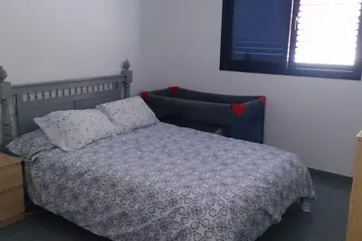 Image de Bel appartement avec deux chambres et grande terrasse.