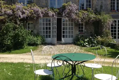 Image de Mews Cottage dans l'enceinte du Château Le Mont Epinguet