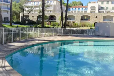 Image de Bel appartement pour 4 personnes avec piscine, Wifi, climatisation, Tv et patio