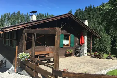 Maison de vacances privé dans un cadre idyllique et isolé, sur une colline avec Kaiserblick
