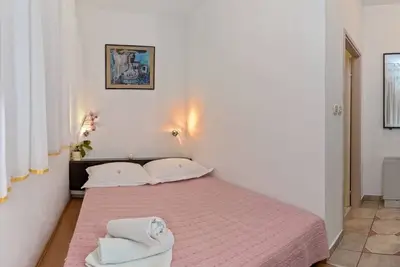 Image de Chambre dans Bol avec terrasse, Climatisation, Wifi (3758-4)