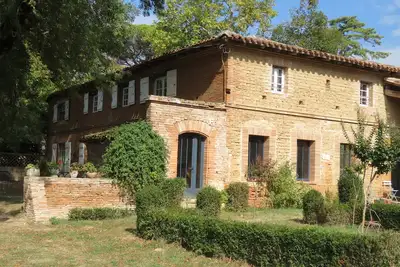 Image de L'Atelier d'Azas - Tennis Piscine - 20mn. Toulouse & Albi - 5 chambres - 3 SdB