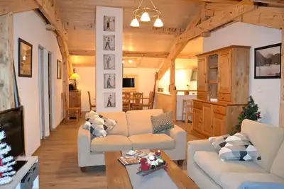 Image de Amont, grand logement pour 8 pers au Chalet Mugnier