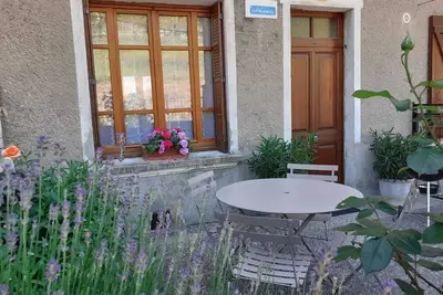 Image de Petit appartement de charme au cœur de la vallée du Doux