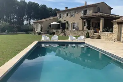 Image de Aix En Provence : Mas Provencal Avec Piscine Privee Pour 8 Pers.