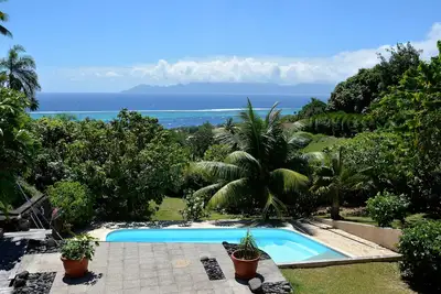 Image de Très bel Appartement dans villa, piscine privative et vue mer exceptionnelle