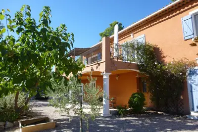 Image de Villa avec piscine dans un village authentique du Centre Var (Lorgues)