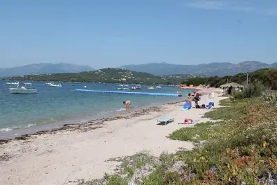 Image de Mini villa en pierre, climatisée, avec terrasse, pied dans l'eau