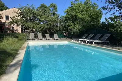Image de Très belle propriété au calme avec piscine et annexe en pierre + clim