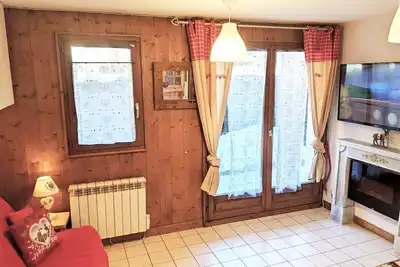 Image de 2 pièces Rdj 4 personnes 250m pistes et Esf