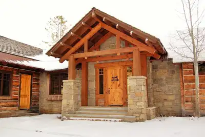 Image de Maison luxueuse près du ski, du centre-ville de Big Sky, des clubs Yc et Sp - SPÉCIAL $