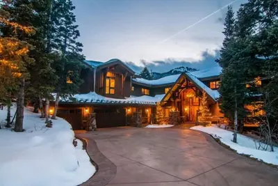 Image de Avlb NOËL! Spectacular Family Retreat- 7 Bdrms, Ski In / Out,