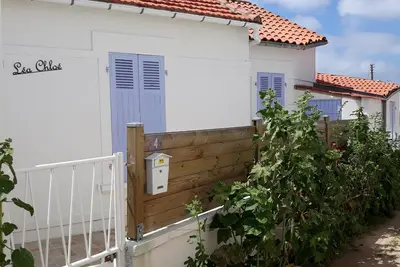 Maison de charme aux sables d'Olonne à 9 minutes de la plage.
