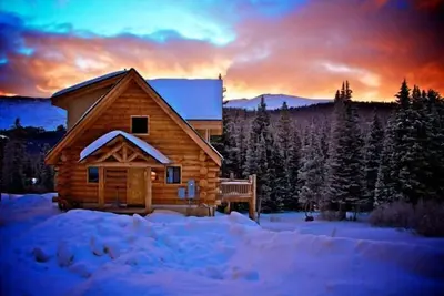 Image de Cabine Breckenridge avec million de vues et bain à remous