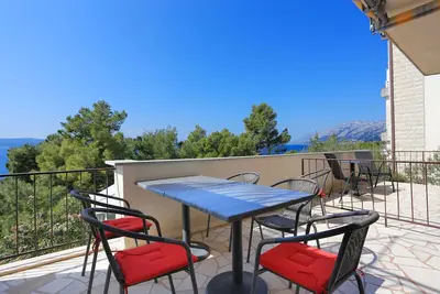 Image de Appartement de trois chambres avec la terrasse et la vue sur le mer Brela, Makarska (A-2718-a)