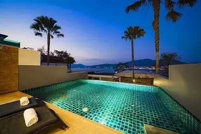 Image de Villa 3 Villa avec piscine en bord de mer