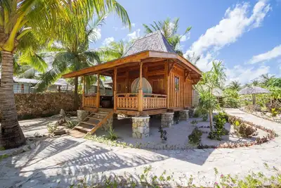 Image de Bungalow en bord de mer sur l'île de Rote