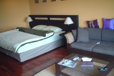 Image de Belle vue - quartier très bien entretenu - studio 60m² pour 1-2 personnes