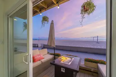 Image de Hermosa Oasis: Oceanfront Strand Retreat: \"Meilleur de sa catégorie 2018-2019 Hermosa Beach