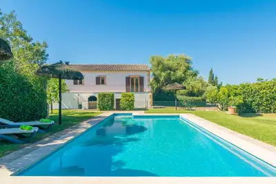 Image de Can Mostatxet - Lovely country house with private pool 1. 6 km from the beach. Free WiFi