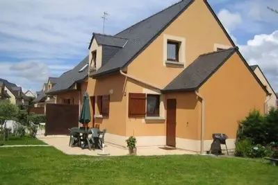 Image de Maison dans charmante résidence avec piscine à 300 m de la mer