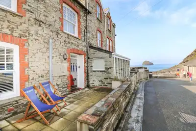 Image de Maison du rock, Tintagel